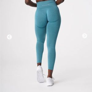 NVGTN Teal Seamless Contour Leggings